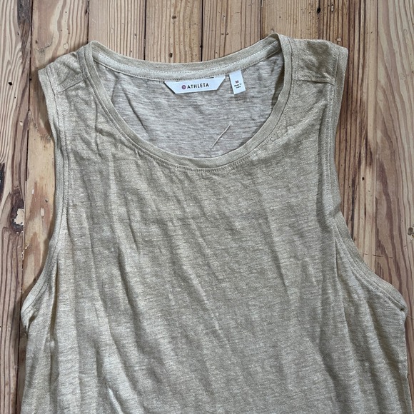 NWT Athleta Shiva Shimmer Tank 3 Linen Blend Beige Metallic Size M‎ Sleeveless - Picture 3 of 10